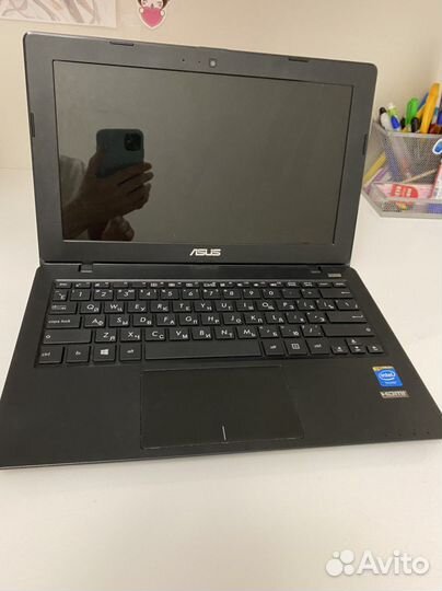 Ноутбук asus