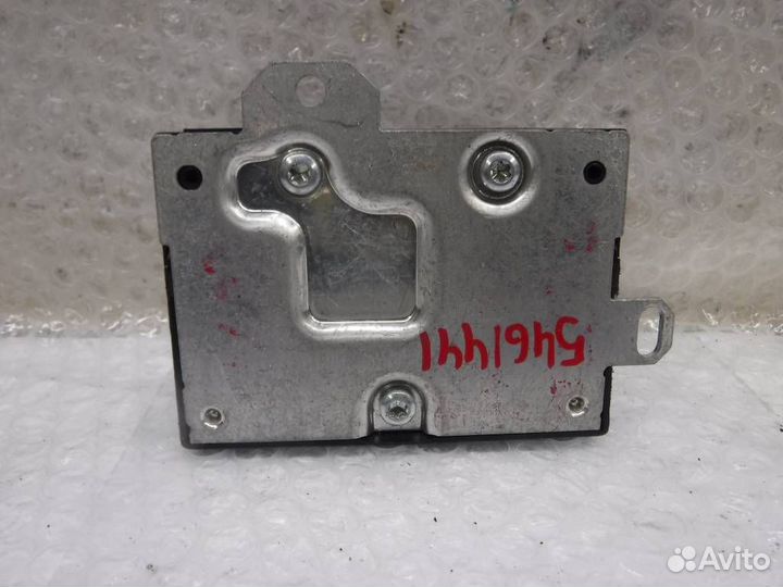 Блок управления топливным насосом Mercedes X204 GLK