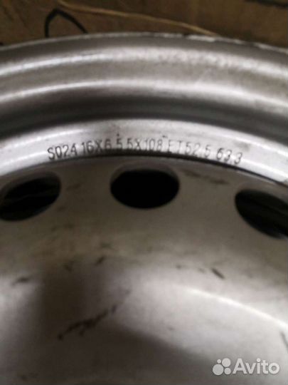 Штампованный диск ford R16 5x108