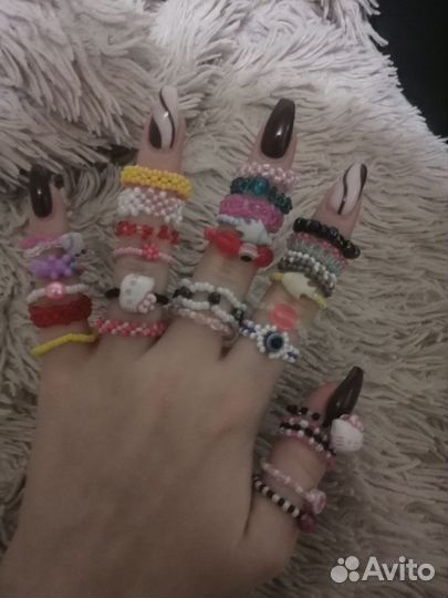 Украшения из бисера ручной работы