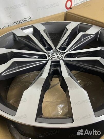 Диски Suzuka style Audi A4 A5 A7 A8 Q7 R20