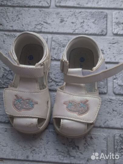 Сандалии детские 21 размер
