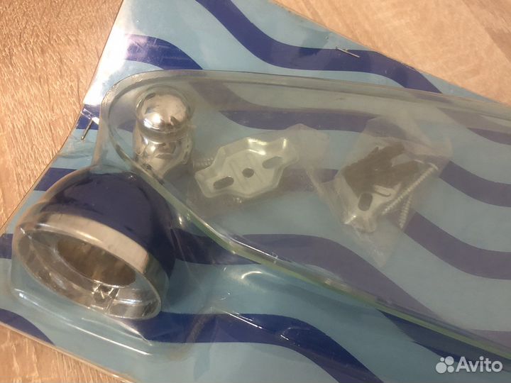 Полка стеклянная новая