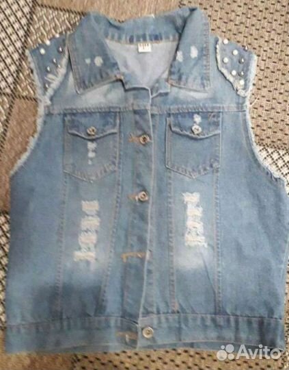 Новая джинсовая жилетка р.42'-46