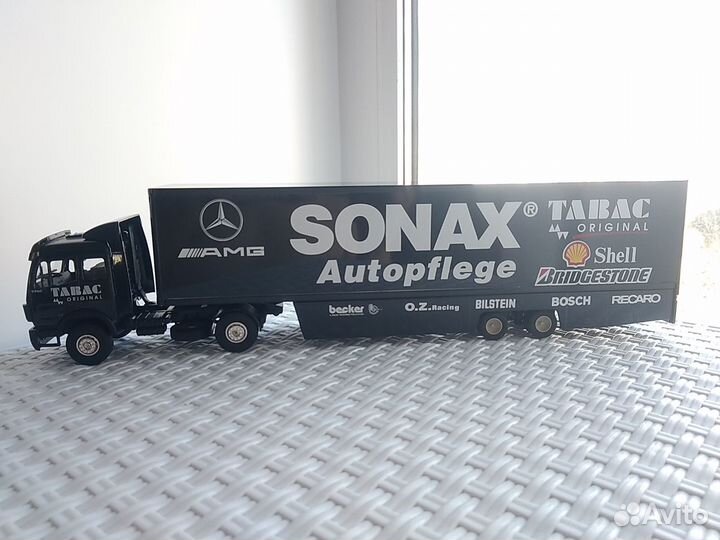 Mercedes-Benz SK + полуприцеп (Eligor, 1:43)