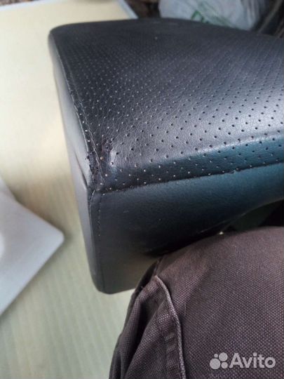 Подлокотник / бар Киа. Хундай