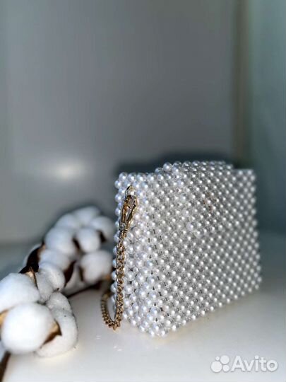 Жемчужная сумочка из бусин