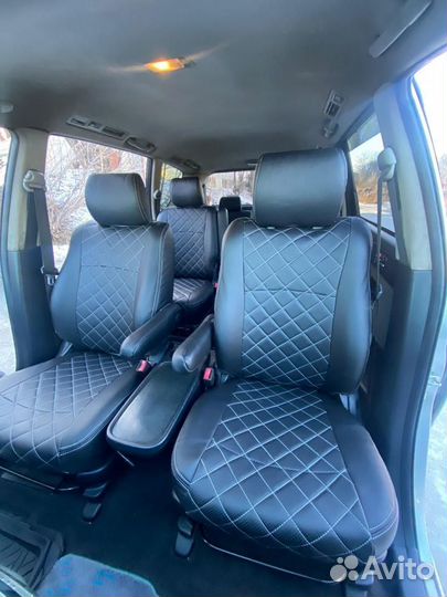 Чехлы Toyota Ipsum 20