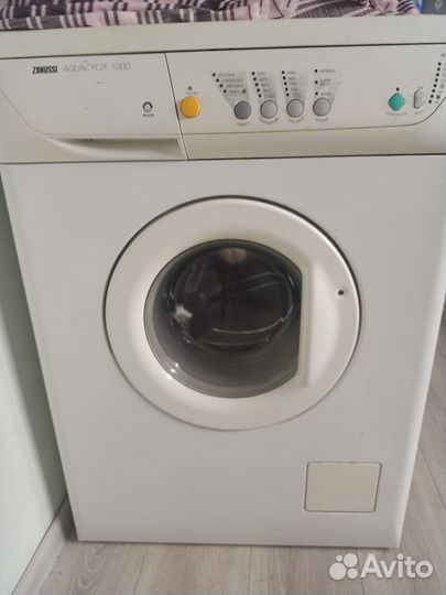 Стиральная машина бу рабочая в хорошем состоянии