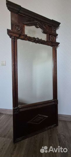 Зеркало настенное старинное в раме