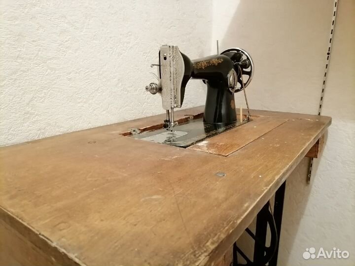 Швейная машинка