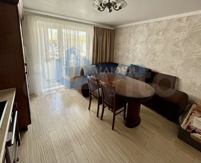 3-к. квартира, 83 м², 1/10 эт.