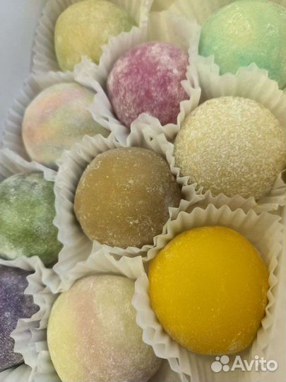 Моти в подарок