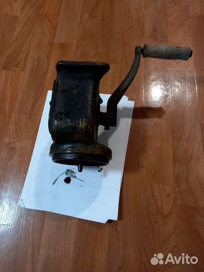 Сепаратор СССР для молока ручной Урал