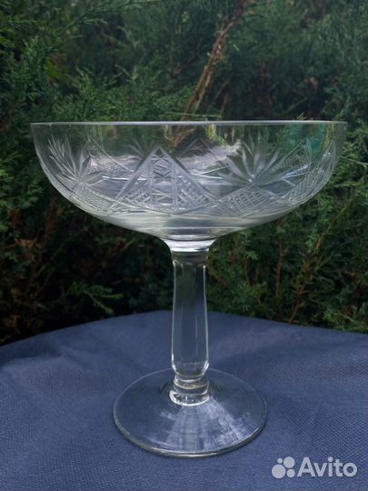 Ваза для фруктов конфетница на ножке СССР