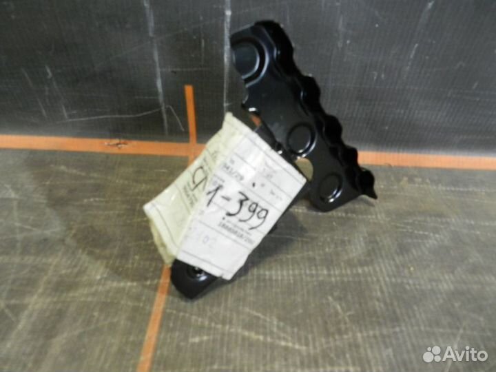 Деформирующийся элемент - BMW X1 E84