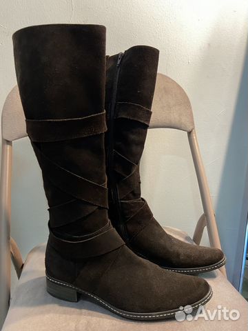 Коричневые замшевые сапоги Италия 37