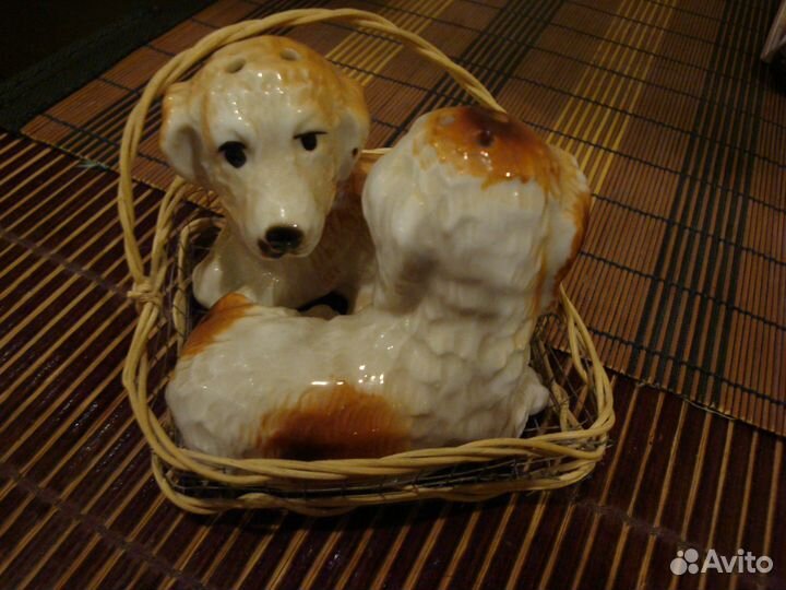 Солонки керамика.Собачки