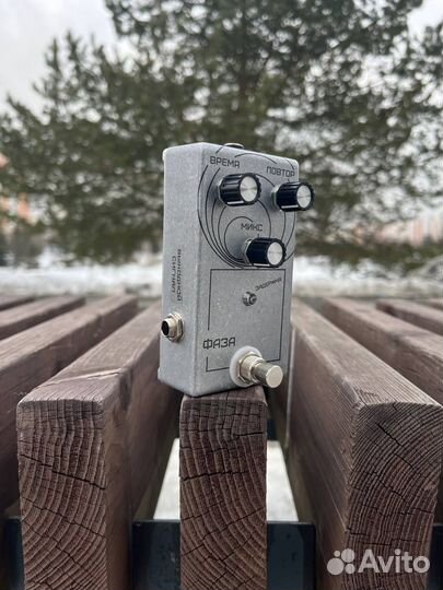 Гитарная педаль Delay