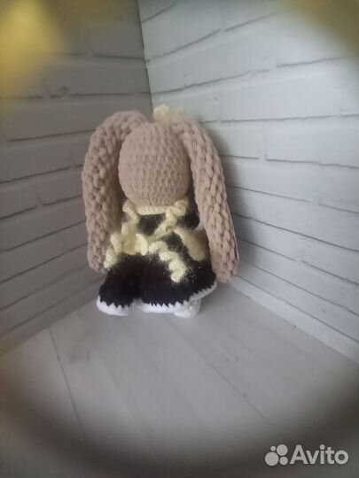 Плюшевый заяц