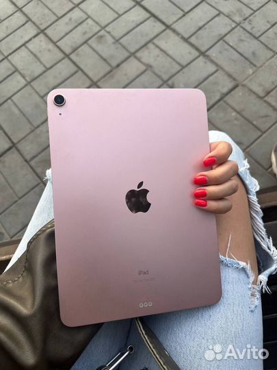 Планшет Apple iPad Air 4