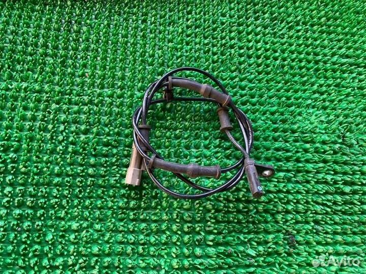 Датчик abs зад. Dodge Challenger