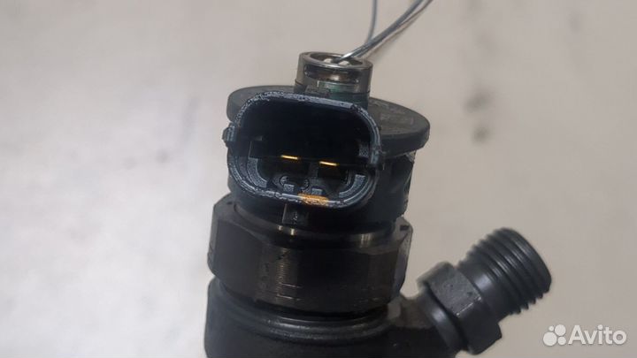 Форсунка топливная Opel Vivaro, 2016