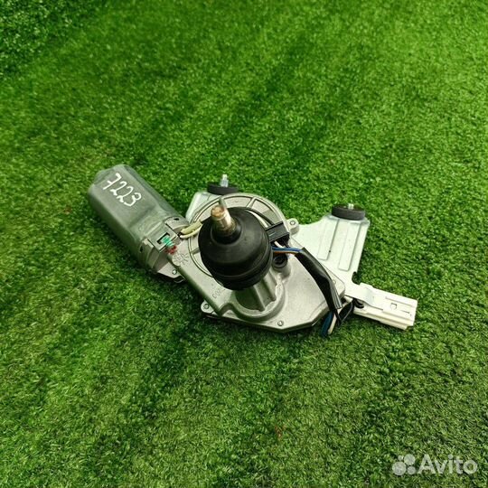 Моторчик заднего стеклоочистителя (дворника)