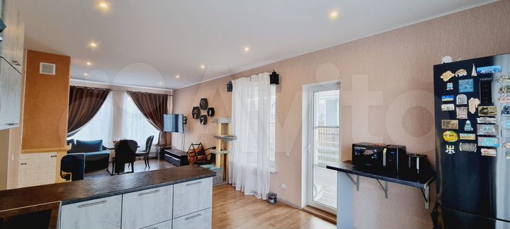 Коттедж 182 м² на участке 7 сот.