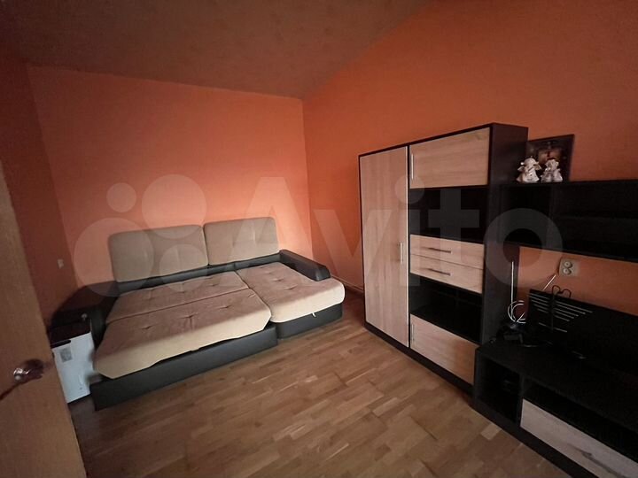 Комната 30 м² в 3-к., 2/2 эт.