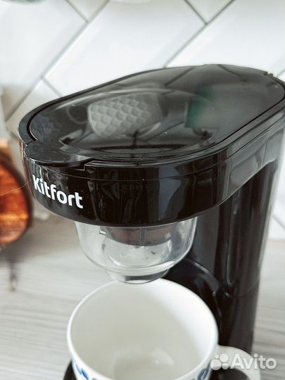 Кофеварка Kitfort кт-759