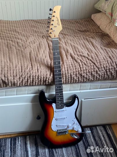 Электрогитара