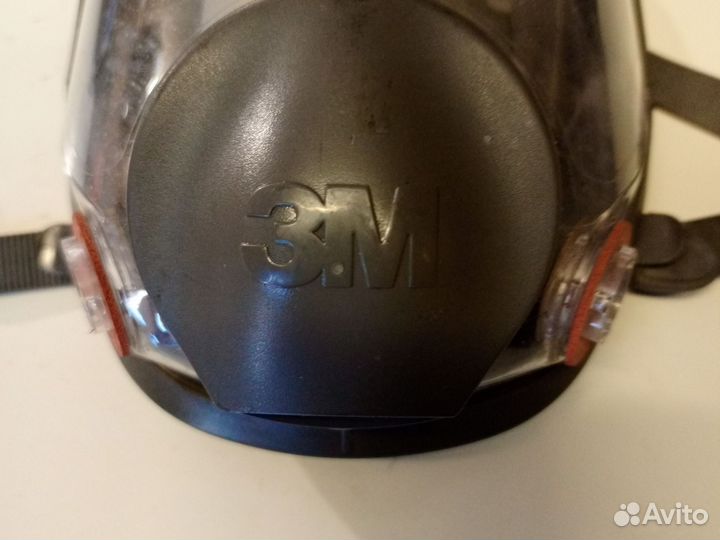 Защитная маска для лица