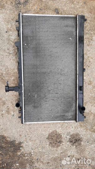 Радиатор охлаждения жидкости Mazda Atenza