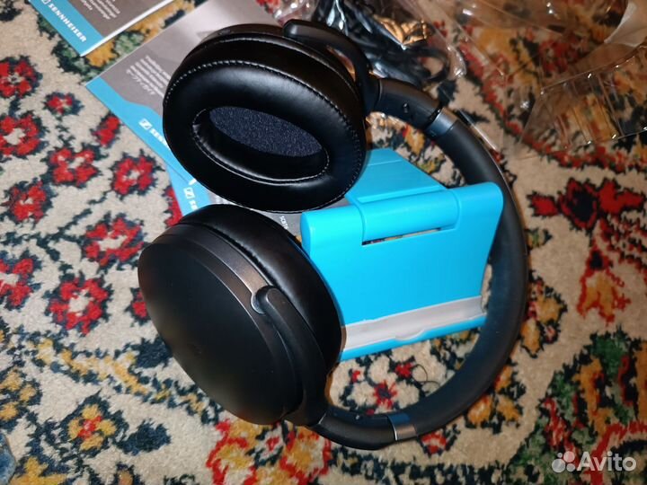 Беспроводные наушники Sennheiser HD 4.40BT