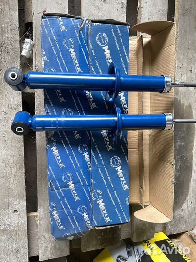 Аммортизаторы задние Audi 80