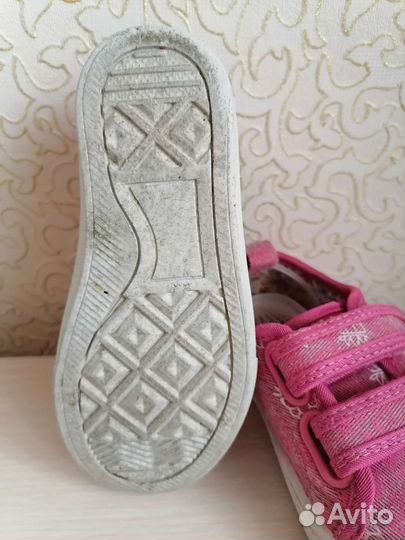 Слипоны Капика 25