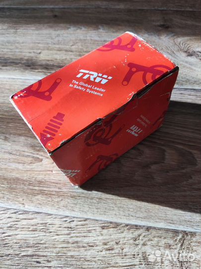 Шаровая опора TRW JBJ740