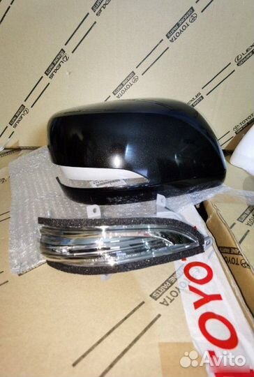 Крышка зеркала Lexus Lx