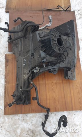 Передняя четверть Mercedes CLS