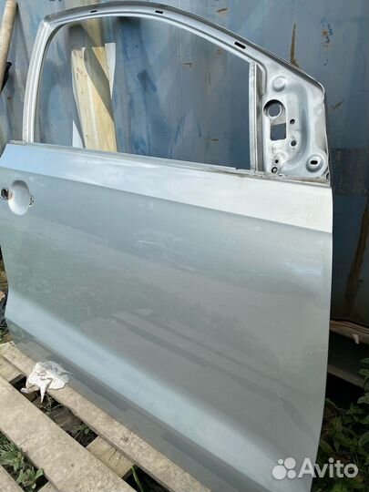 Дверь передняя правая Volkswagen Polo 5 sedan