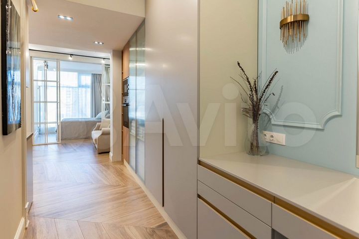 2-к. квартира, 57 м², 13/16 эт.