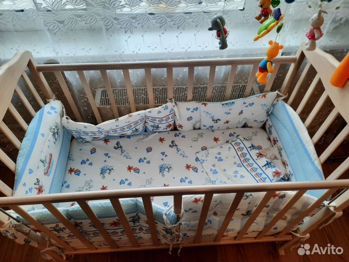 Детская кроватка