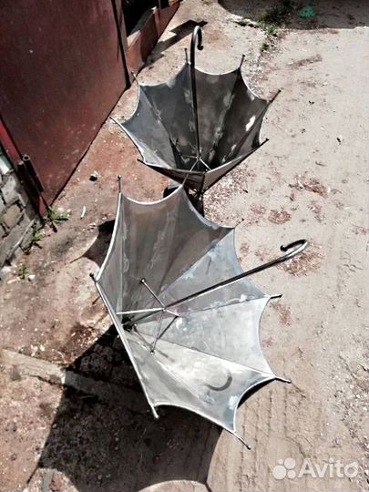 Клумба зонт