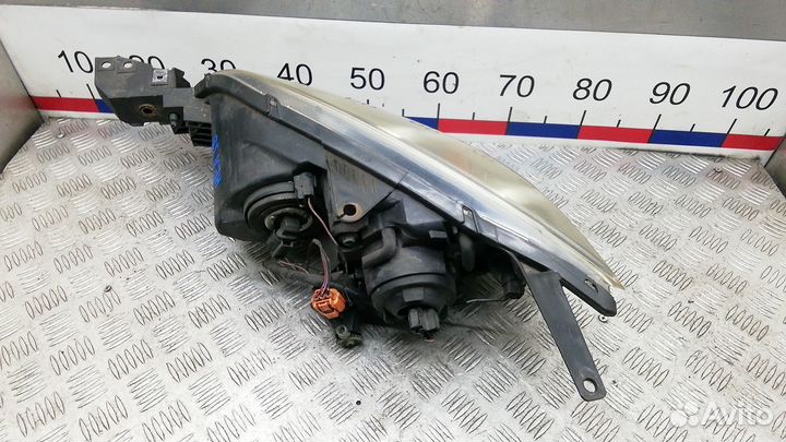 Фара Mazda 3 BK (2003-2009)