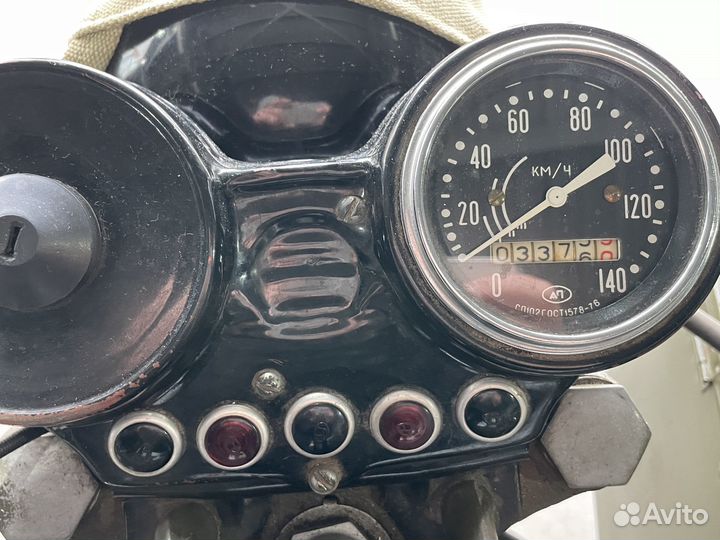 Мотоцикл мв 650М