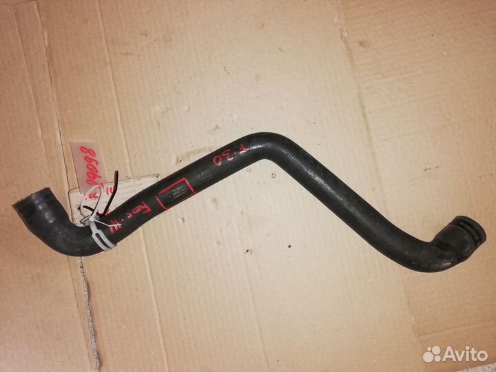 Патрубок радиатора Ford Focus