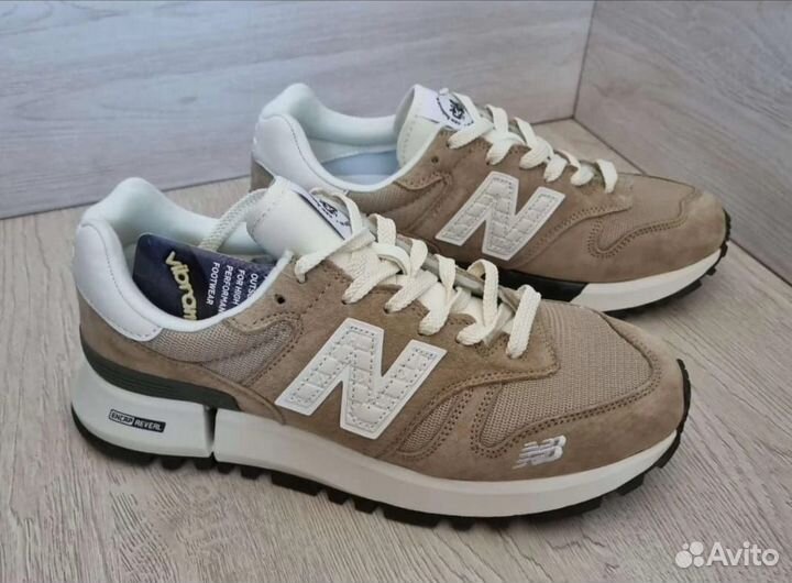 Кроссовки мужские