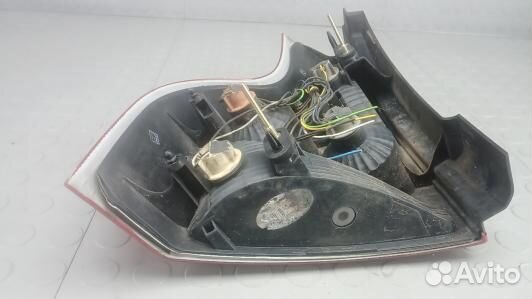 Фонарь задний правый volvo XC90 1 (9AG16MY01)