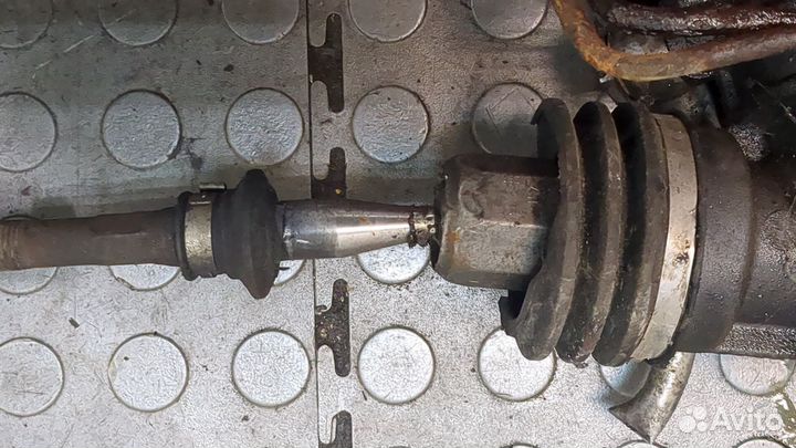 Рейка рулевая с г/у BMW 3 E46, 2002